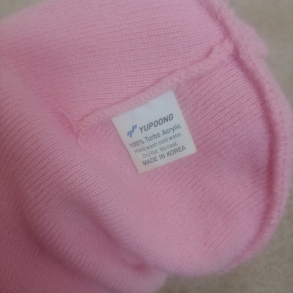 Fetch Beanie - Picture 2 of 3